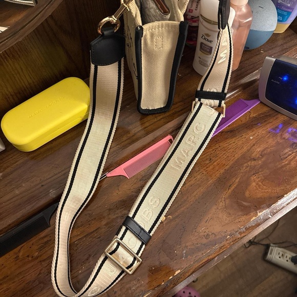 Marc Jacobs Two-Tone Camera Strap - Picture 2 of 2